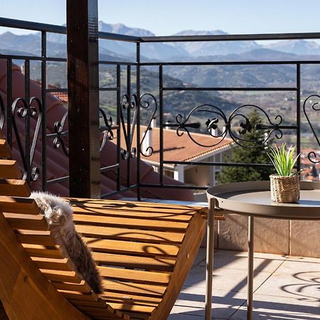 Gm Luxury Suites Kalavryta Room photo