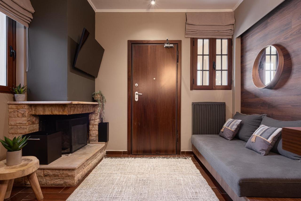 Gm Luxury Suites Kalavryta Exterior photo