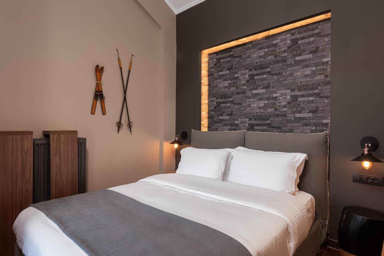 Gm Luxury Suites Kalavryta Exterior photo